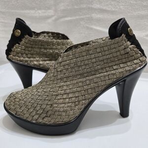 bernie mev. Metallic Woven Heels